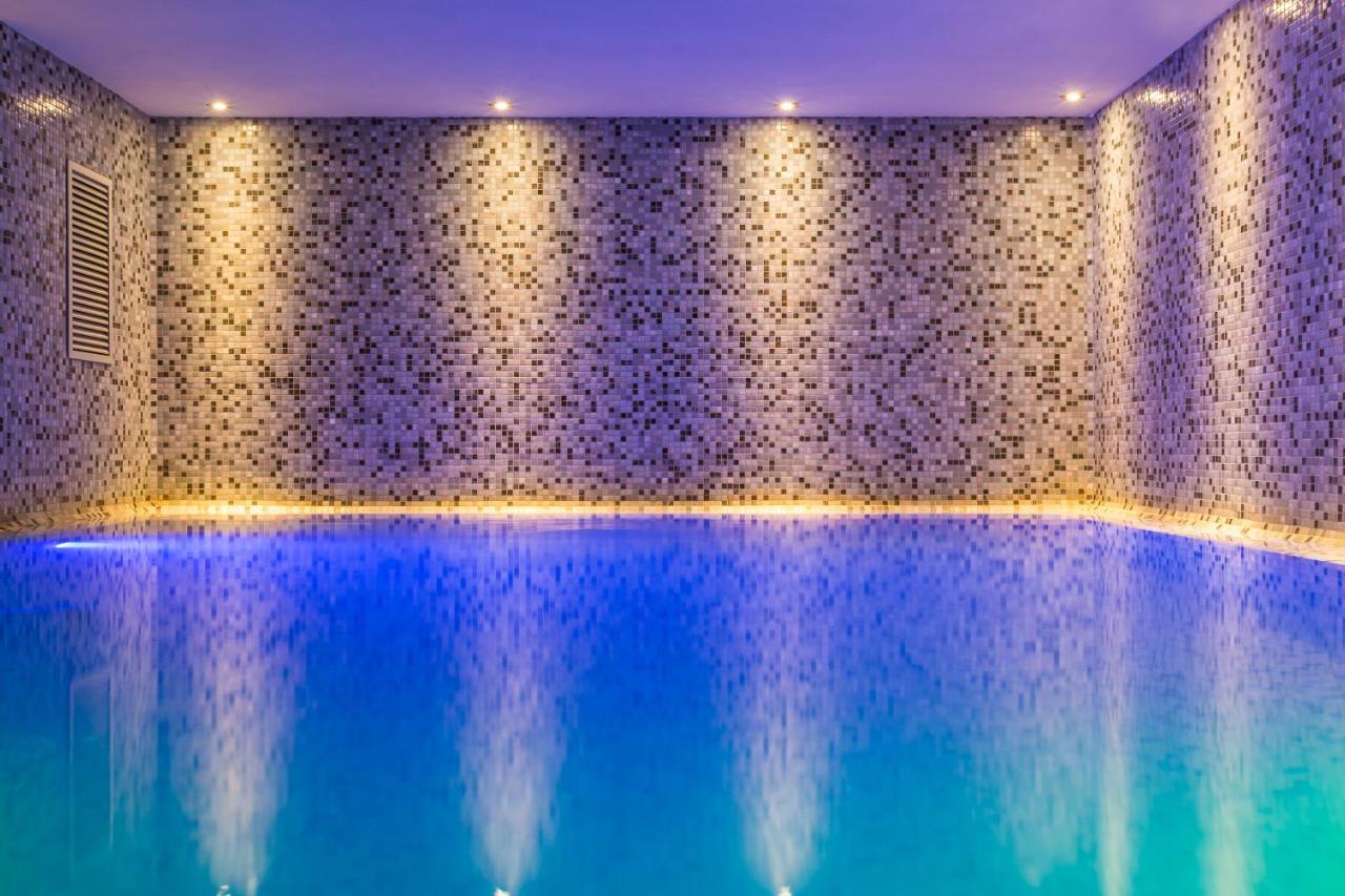 Apartaments Suites Ambassador Caorle Exterior photo