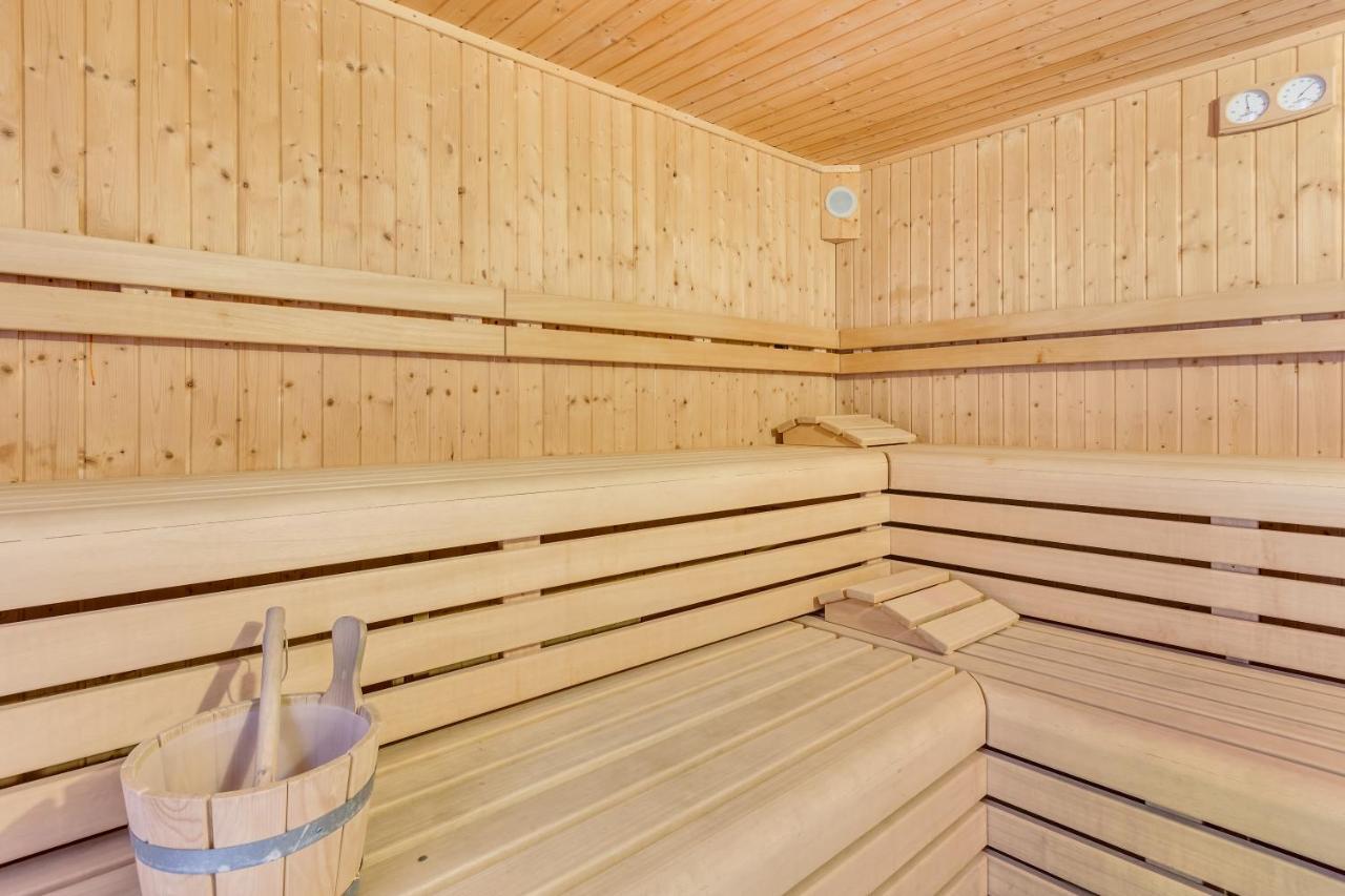 Apartaments Suites Ambassador Caorle Exterior photo